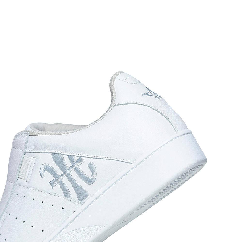 Men's Icon Genesis White Leather Sneakers 01901-000 - ROYAL ELASTICS